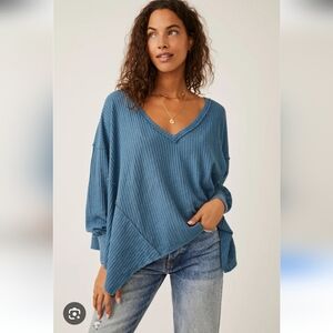 Free People We The Free Textured Blue Knit Top.
